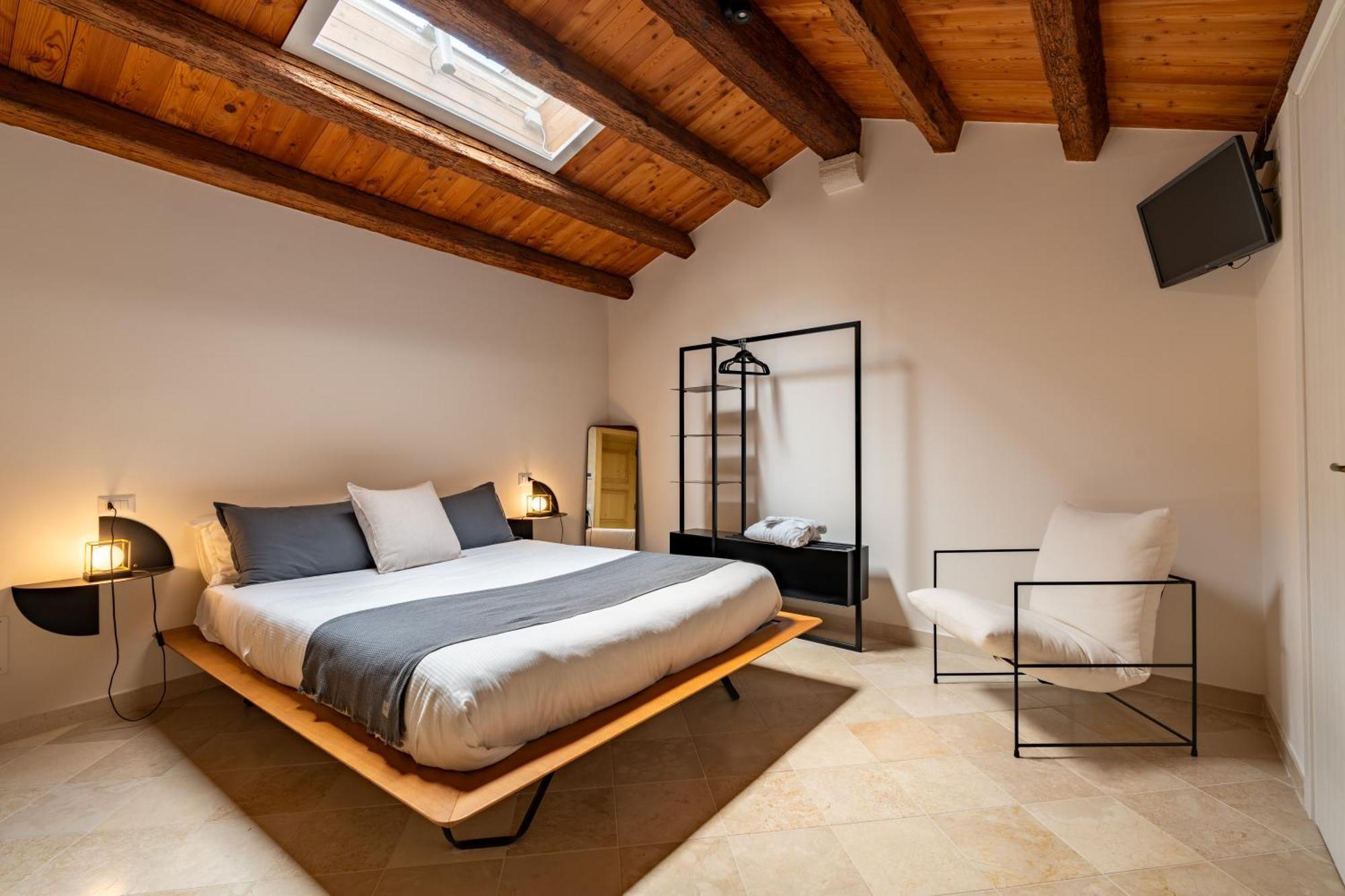 B&B Palazzo Vittoria 비쉘리에 외부 사진