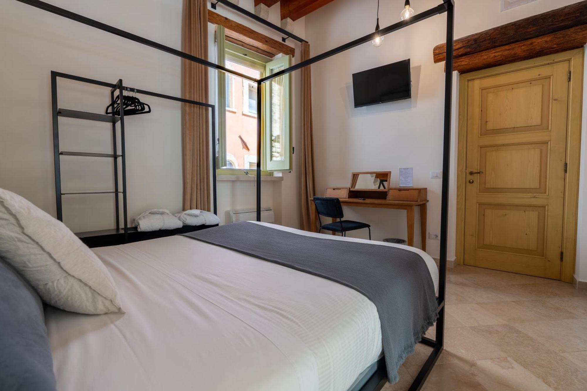 B&B Palazzo Vittoria 비쉘리에 외부 사진